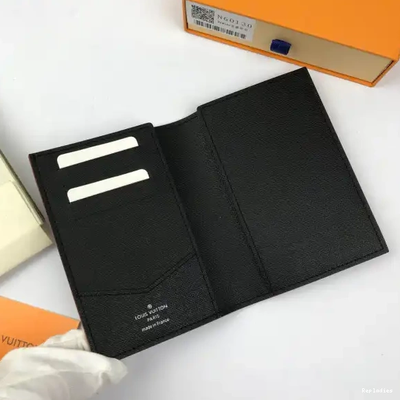 Cheap Vuitton Louis PASSPORT COVER 0513